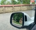 Білий Фольксваген Мультиван, об'ємом двигуна 1.97 л та пробігом 226 тис. км за 43000 $, фото 21 на Automoto.ua