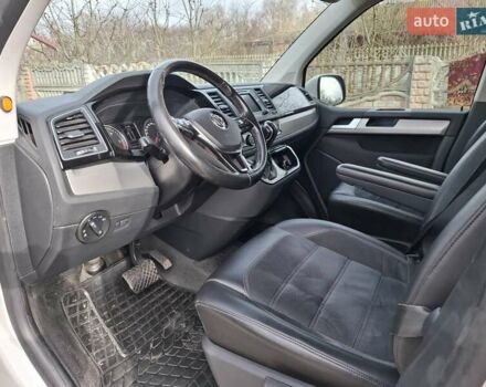 Білий Фольксваген Мультиван, об'ємом двигуна 1.97 л та пробігом 128 тис. км за 58000 $, фото 9 на Automoto.ua