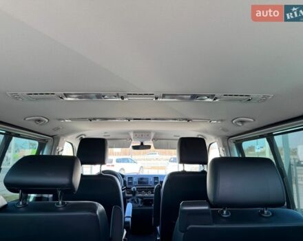 Белый Фольксваген Мультиван, объемом двигателя 2 л и пробегом 195 тыс. км за 39900 $, фото 33 на Automoto.ua