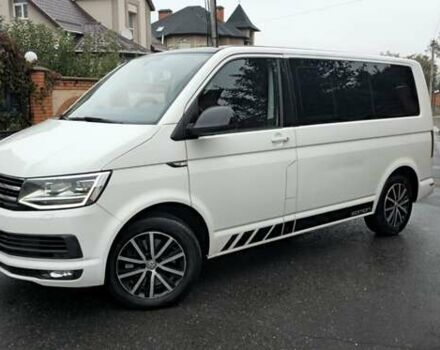 Фольксваген Мультиван 2017 у Хмельницькому на Automoto.ua Білий Фольксваген Мультиван, об'ємом двигуна 1.97 л та пробігом 272 тис. км за 34900 $, фото 9 на Automoto.ua