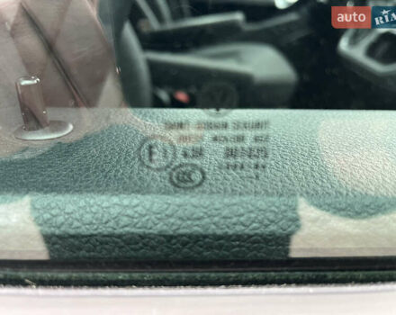 Білий Фольксваген Мультиван, об'ємом двигуна 1.97 л та пробігом 103 тис. км за 36900 $, фото 52 на Automoto.ua