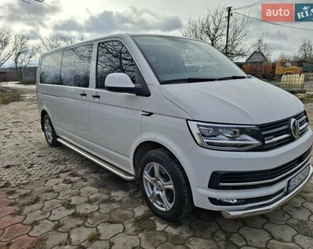Білий Фольксваген Мультиван, об'ємом двигуна 1.97 л та пробігом 128 тис. км за 55000 $, фото 1 на Automoto.ua
