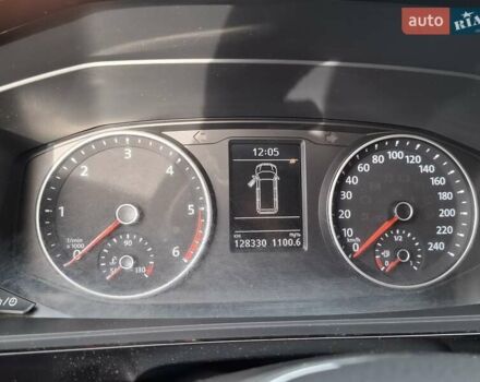 Білий Фольксваген Мультиван, об'ємом двигуна 1.97 л та пробігом 128 тис. км за 58000 $, фото 11 на Automoto.ua