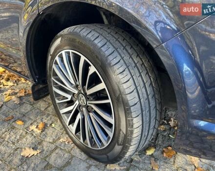 Білий Фольксваген Мультиван, об'ємом двигуна 1.97 л та пробігом 230 тис. км за 43000 $, фото 49 на Automoto.ua