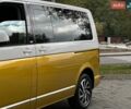 Білий Фольксваген Мультиван, об'ємом двигуна 2 л та пробігом 150 тис. км за 42999 $, фото 22 на Automoto.ua