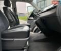 Білий Фольксваген Мультиван, об'ємом двигуна 2 л та пробігом 150 тис. км за 42999 $, фото 37 на Automoto.ua