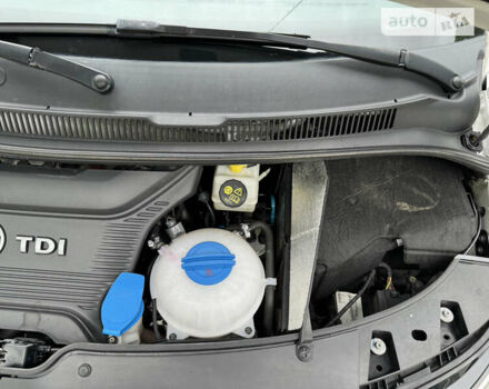 Білий Фольксваген Мультиван, об'ємом двигуна 1.97 л та пробігом 157 тис. км за 50700 $, фото 55 на Automoto.ua
