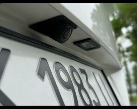 Белый Фольксваген Мультиван, объемом двигателя 2 л и пробегом 200 тыс. км за 43000 $, фото 15 на Automoto.ua