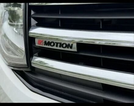 Белый Фольксваген Мультиван, объемом двигателя 2 л и пробегом 200 тыс. км за 43000 $, фото 9 на Automoto.ua