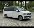 Белый Фольксваген Мультиван, объемом двигателя 2 л и пробегом 200 тыс. км за 43000 $, фото 2 на Automoto.ua
