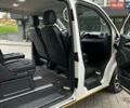 Білий Фольксваген Мультиван, об'ємом двигуна 2 л та пробігом 150 тис. км за 42999 $, фото 39 на Automoto.ua