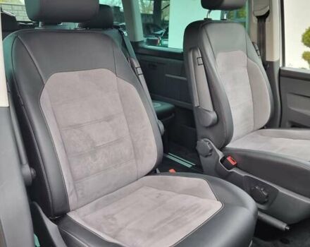 Білий Фольксваген Мультиван, об'ємом двигуна 1.97 л та пробігом 228 тис. км за 40900 $, фото 31 на Automoto.ua