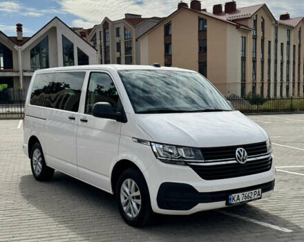 Білий Фольксваген Мультиван, об'ємом двигуна 1.97 л та пробігом 142 тис. км за 46300 $, фото 1 на Automoto.ua