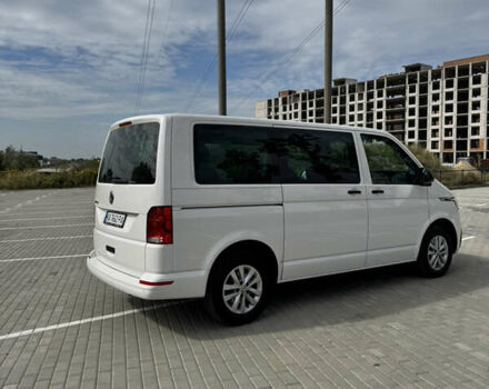 Білий Фольксваген Мультиван, об'ємом двигуна 1.97 л та пробігом 142 тис. км за 46300 $, фото 3 на Automoto.ua