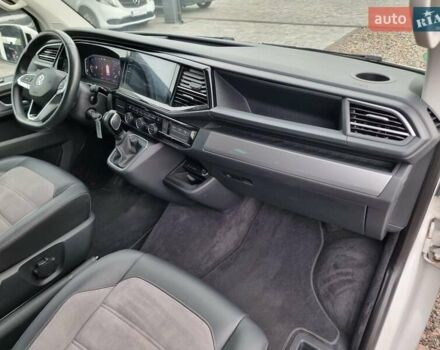 Білий Фольксваген Мультиван, об'ємом двигуна 1.97 л та пробігом 228 тис. км за 40900 $, фото 29 на Automoto.ua