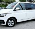 Белый Фольксваген Мультиван, объемом двигателя 1.97 л и пробегом 164 тыс. км за 45999 $, фото 4 на Automoto.ua