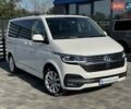 Белый Фольксваген Мультиван, объемом двигателя 2 л и пробегом 97 тыс. км за 65900 $, фото 1 на Automoto.ua