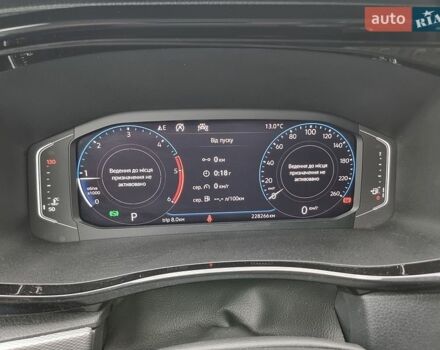 Белый Фольксваген Мультиван, объемом двигателя 1.97 л и пробегом 228 тыс. км за 40900 $, фото 35 на Automoto.ua
