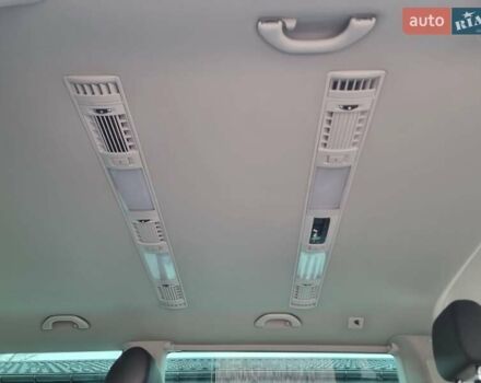 Білий Фольксваген Мультиван, об'ємом двигуна 1.97 л та пробігом 228 тис. км за 40900 $, фото 36 на Automoto.ua