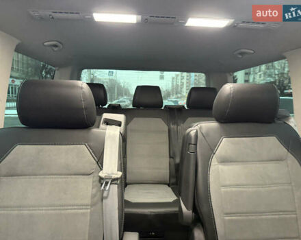 Белый Фольксваген Мультиван, объемом двигателя 1.97 л и пробегом 212 тыс. км за 44988 $, фото 28 на Automoto.ua