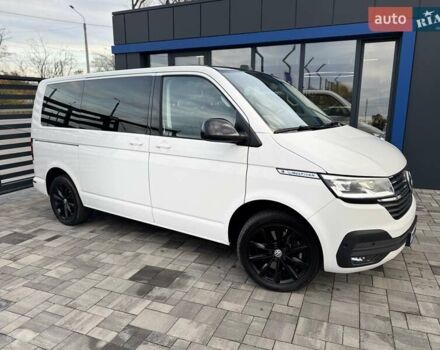 Білий Фольксваген Мультиван, об'ємом двигуна 2 л та пробігом 116 тис. км за 65900 $, фото 7 на Automoto.ua