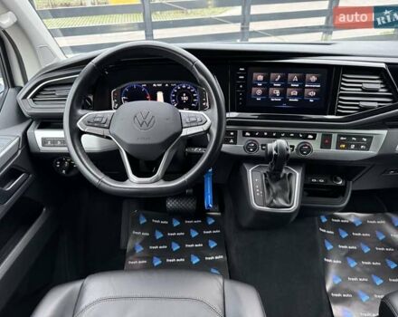 Білий Фольксваген Мультиван, об'ємом двигуна 2 л та пробігом 116 тис. км за 65900 $, фото 3 на Automoto.ua