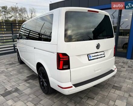Білий Фольксваген Мультиван, об'ємом двигуна 2 л та пробігом 116 тис. км за 65900 $, фото 10 на Automoto.ua