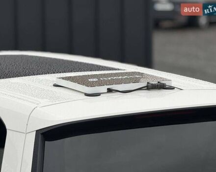 Белый Фольксваген Мультиван, объемом двигателя 2 л и пробегом 97 тыс. км за 67900 $, фото 12 на Automoto.ua