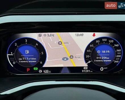 Белый Фольксваген Мультиван, объемом двигателя 2 л и пробегом 97 тыс. км за 67900 $, фото 19 на Automoto.ua