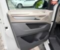 Білий Фольксваген Мультиван, об'ємом двигуна 1.97 л та пробігом 180 тис. км за 44500 $, фото 10 на Automoto.ua
