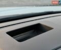 Белый Фольксваген Мультиван, объемом двигателя 2 л и пробегом 61 тыс. км за 73900 $, фото 25 на Automoto.ua