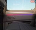 Белый Фольксваген Мультиван, объемом двигателя 2 л и пробегом 61 тыс. км за 73900 $, фото 39 на Automoto.ua