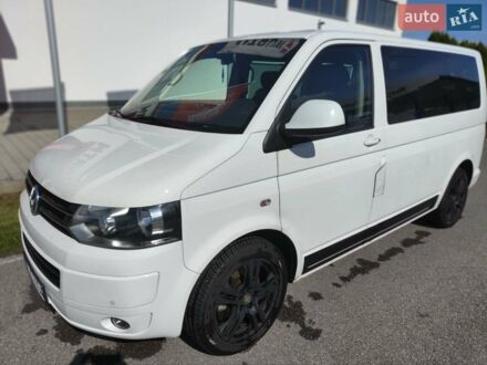 Білий Фольксваген Мультиван, об'ємом двигуна 1.98 л та пробігом 285 тис. км за 15185 $, фото 1 на Automoto.ua