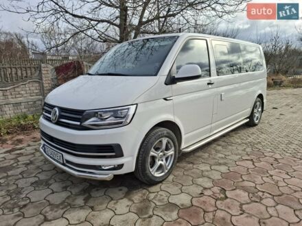 Білий Фольксваген Мультиван, об'ємом двигуна 1.97 л та пробігом 128 тис. км за 55000 $, фото 1 на Automoto.ua