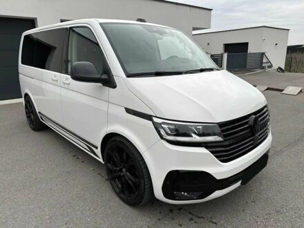 Фольксваген Мультиван 2020 в Кривом Роге на Automoto.ua Белый Фольксваген Мультиван, объемом двигателя 2 л и пробегом 36 тыс. км за 34600 $, фото 1 на Automoto.ua