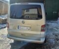 Бежевий Фольксваген Мультиван, об'ємом двигуна 2.46 л та пробігом 260 тис. км за 11000 $, фото 2 на Automoto.ua
