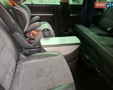 Бежевый Фольксваген Мультиван, объемом двигателя 2 л и пробегом 307 тыс. км за 19000 $, фото 22 на Automoto.ua