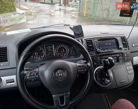 Бежевый Фольксваген Мультиван, объемом двигателя 2 л и пробегом 307 тыс. км за 19000 $, фото 35 на Automoto.ua