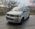Бежевый Фольксваген Мультиван, объемом двигателя 2 л и пробегом 307 тыс. км за 19000 $, фото 1 на Automoto.ua