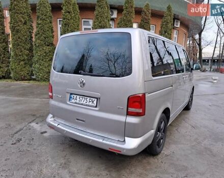 Бежевый Фольксваген Мультиван, объемом двигателя 2 л и пробегом 307 тыс. км за 19000 $, фото 6 на Automoto.ua