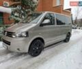 Бежевий Фольксваген Мультиван, об'ємом двигуна 2 л та пробігом 307 тис. км за 19500 $, фото 1 на Automoto.ua