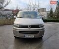 Бежевый Фольксваген Мультиван, объемом двигателя 2 л и пробегом 307 тыс. км за 19000 $, фото 2 на Automoto.ua