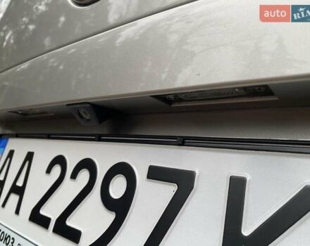 Бежевий Фольксваген Мультиван, об'ємом двигуна 1.98 л та пробігом 206 тис. км за 28500 $, фото 52 на Automoto.ua