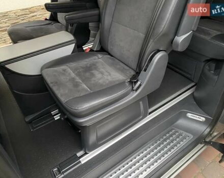 Бежевий Фольксваген Мультиван, об'ємом двигуна 1.98 л та пробігом 206 тис. км за 28500 $, фото 54 на Automoto.ua