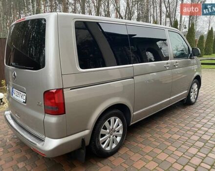 Бежевий Фольксваген Мультиван, об'ємом двигуна 1.98 л та пробігом 206 тис. км за 28500 $, фото 5 на Automoto.ua