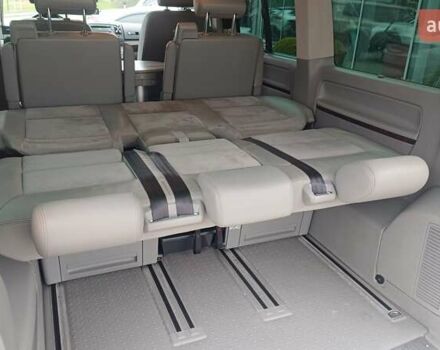 Бежевый Фольксваген Мультиван, объемом двигателя 1.97 л и пробегом 287 тыс. км за 24500 $, фото 10 на Automoto.ua