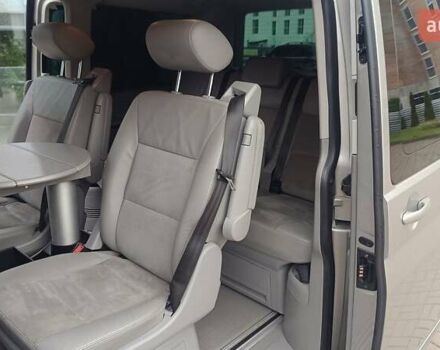 Бежевый Фольксваген Мультиван, объемом двигателя 1.97 л и пробегом 287 тыс. км за 24500 $, фото 8 на Automoto.ua