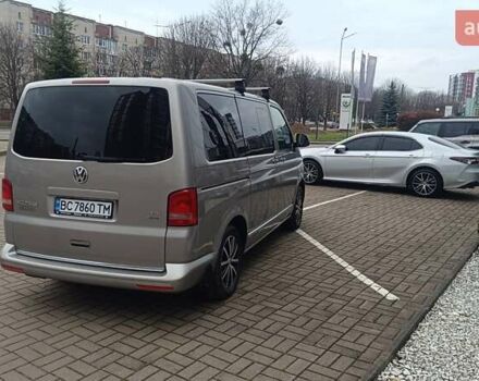Бежевый Фольксваген Мультиван, объемом двигателя 1.97 л и пробегом 287 тыс. км за 24500 $, фото 4 на Automoto.ua