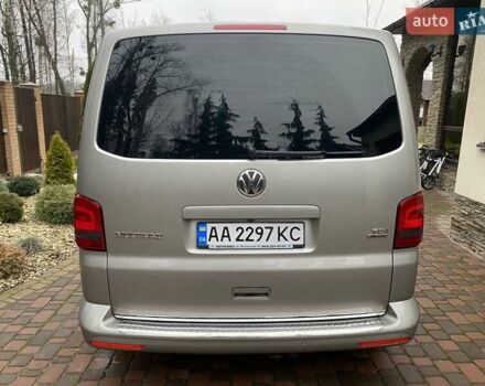 Бежевий Фольксваген Мультиван, об'ємом двигуна 1.98 л та пробігом 206 тис. км за 28500 $, фото 6 на Automoto.ua