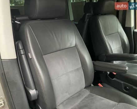 Бежевий Фольксваген Мультиван, об'ємом двигуна 1.98 л та пробігом 206 тис. км за 28500 $, фото 24 на Automoto.ua